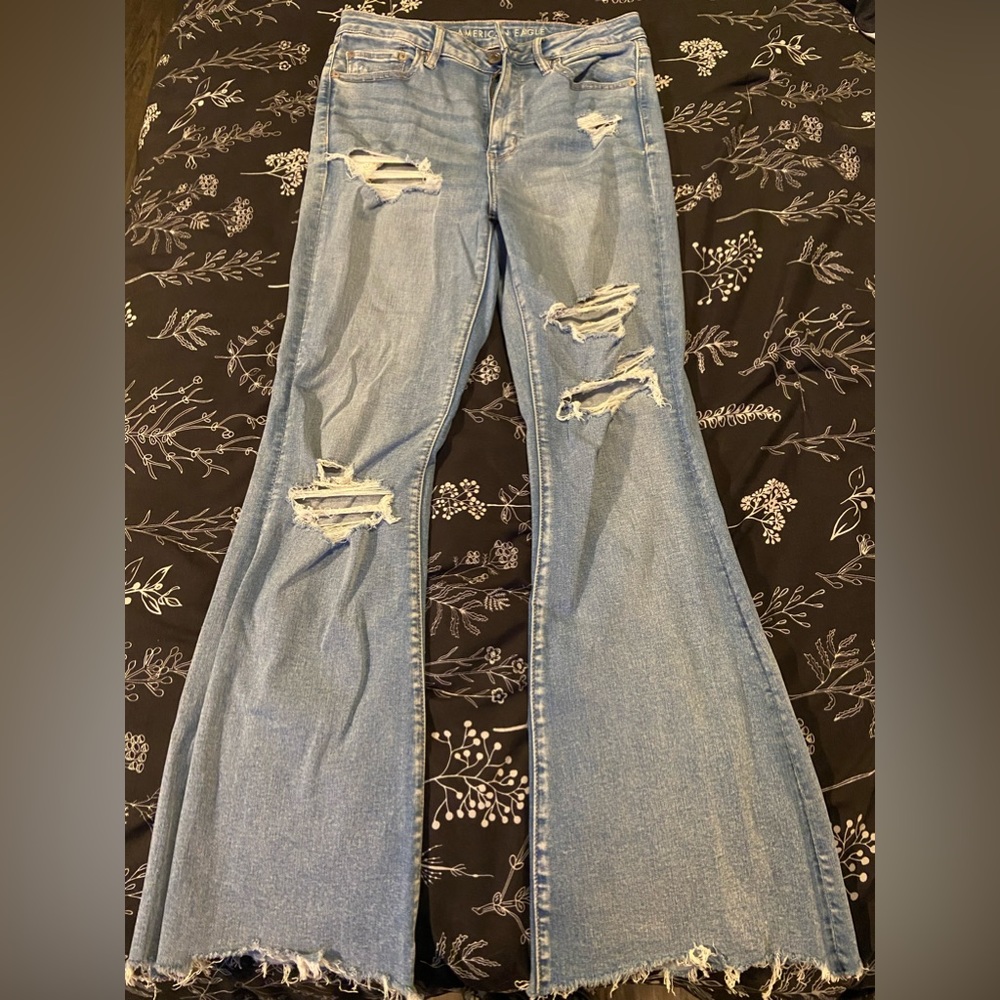 American Eagle Festival Flare Women’s Jeans Size 10